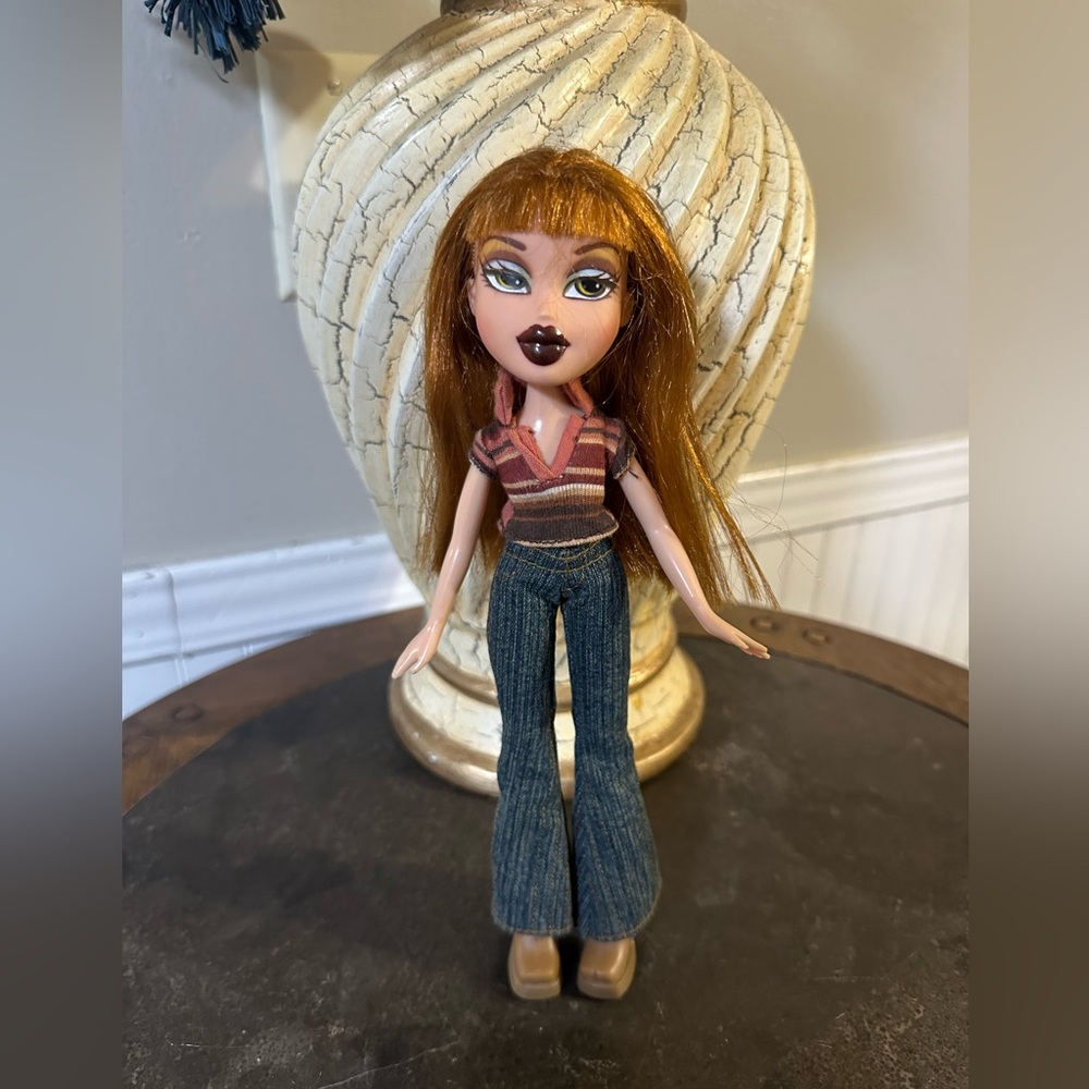 Brats doll
Xpress it meygan doll